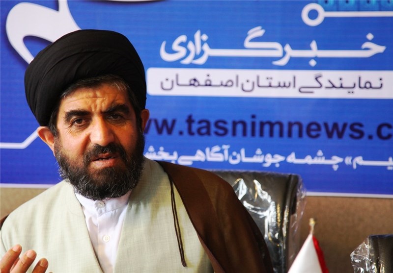 "دانش‌آشتیانی" بر مواضع گذشته‌اش اصرار دارد/اولویت کنونی مردم "معیشت و اقتصاد" است