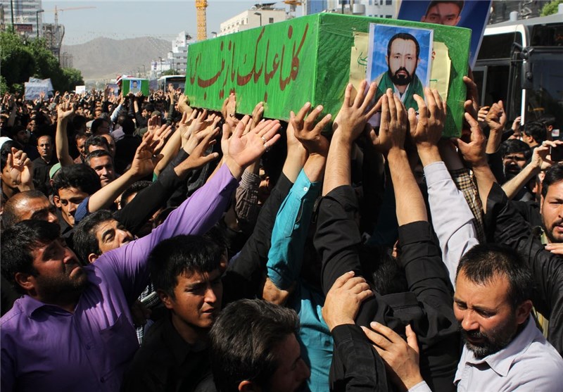 ۶ شهید مدافع حرم در قم تشییع شد‌
