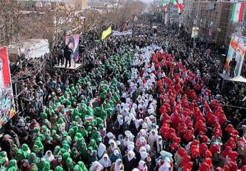 حضور انقلابی البرزنشینان در راهپیمایی ۱۳ آبان+ تصاویر
