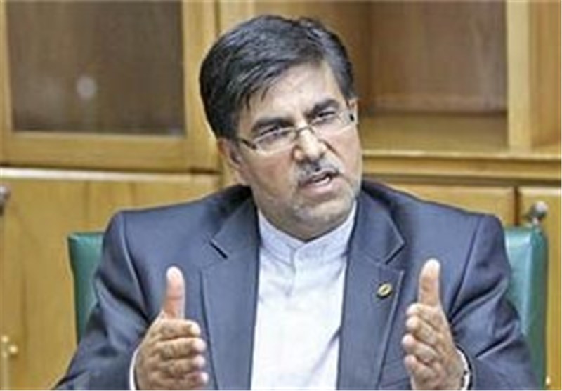  حقوق نجومی در دولت نبوده/پرداخت وام کارمندان بانک‌ها از سرگرفته شد/ سقف کمتر از ۲۵۰ میلیون تومان 