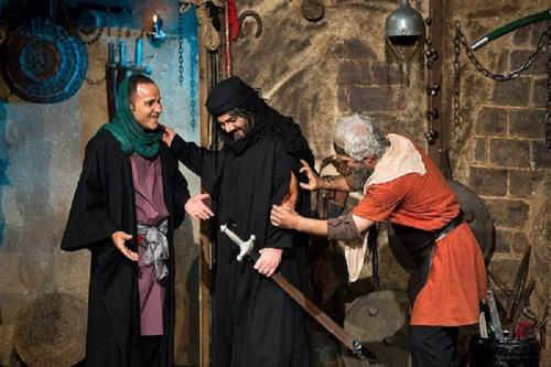 عکس/ نمایش «دل‌ آخته»