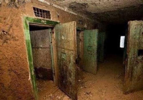  کشف مخوف‌ترین زندان زیر‌زمینی داعش در نینوا 