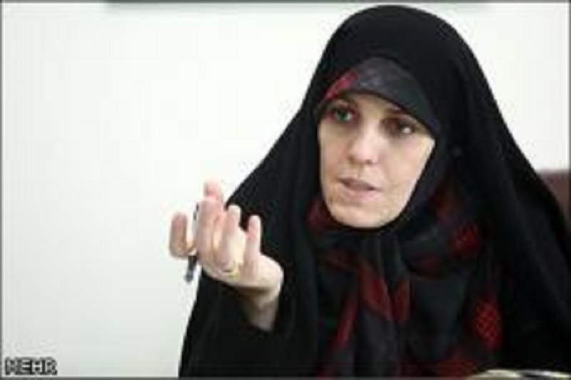 خانم مولاوردی «رسیدگی به خانواده» افتخار زنان ایرانی است نه منگنه ای برای آنان!!