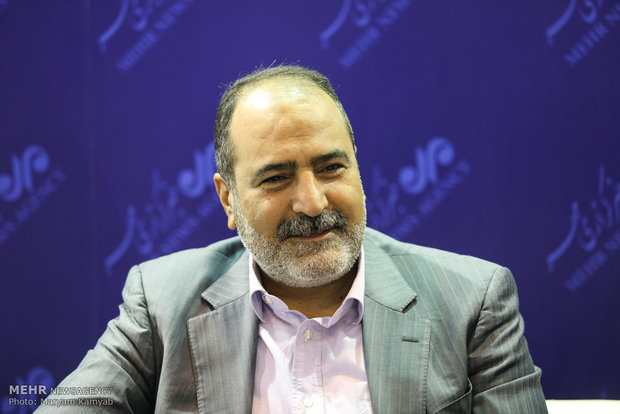 سینما با همه توان در حال تولید است/ مشکل بیکاری از جای دیگر است