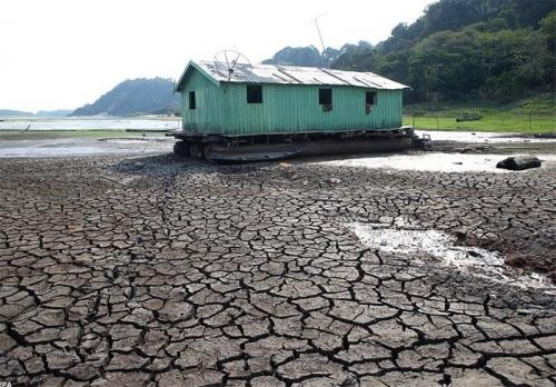  افت ۷۴ درصدی بارشهای کشور / پاییزِ کم باران خبر از بحران آبی در سال ۹۶ دارد؟