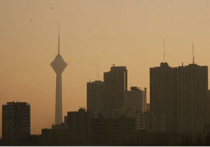 هوای تهران ناسالم برای تمامی افراد جامعه 