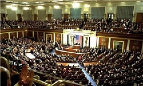 اسپوتنیک: کنگره آمریکا به طور محرمانه قانون سرکوب رسانه‌های مستقل را تصویب کرد
