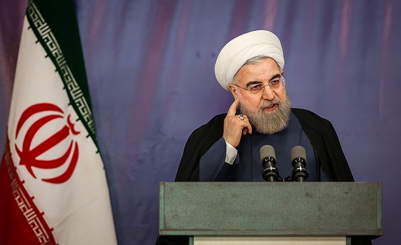 مشکل اول ما بیکاری است/ وقتی دود تهران را بگیرد سنی و شیعه نمی‌شناسد
