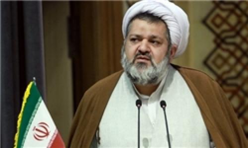 سبک زندگی اسلامی در جامعه نسبت به گذشته کمرنگ شده است