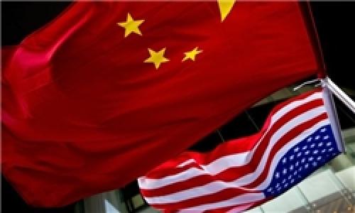 چین زیردریایی آمریکا را توقیف کرد