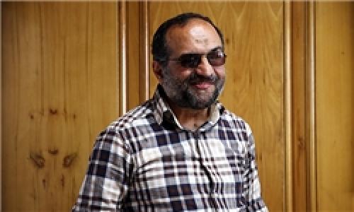 پاسخ مجتبی شاکری به توهین روزنامه شجاع‌پوریان