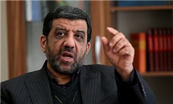 روحانی نباید فراموش کند که در سال ۹۶، یک مدافع است و نه یک مهاجم!/ اقدامات اخیر دولت پوپولیستی است