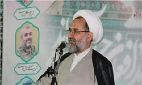 آقای وزیر چطور تحریم هستیم اما 100 هزار خودرو وارد کشور می‌شود؟/ برخی در کشور به نظام در حال فروپاشی آمریکا دلخوش کرده‌اند