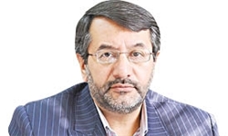 قانون کار؛ سیاستی برای دور نگه‌داشتن جامعه کارگری از حقوق اصلی‌اش/ دولت به جای هزینه برای ساخت دانشگاه به وضعیت کارگران رسیدگی کند
