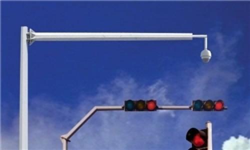 ۱۵۰۰ دوربین ترافیک شهر را کنترل می‌کند/ مسیر کندروی آزادگان به دوربین مجهز می‌شود