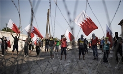 استقرار نیروهای امنیتی بحرین در خیابان‌های اصلی و تداوم اعتراضات مردمی