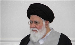 پایگاه دشمن در جنگ نرم، دانشگاه است/ طلبه نه سیاسی است و نه سیاست‌زده، اما می‌تواند سیاست‌مدار باشد