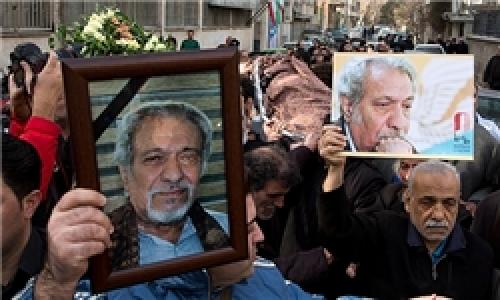 پیکر زنده یاد «افرندنیا» تشییع شد/ درخواست از وزیر ارشاد برای توجه به وضعیت هنرمندان