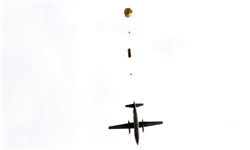 پرش موفق چتربازان نیروی دریایی ارتش از هواپیماهای بال ثابت F-27