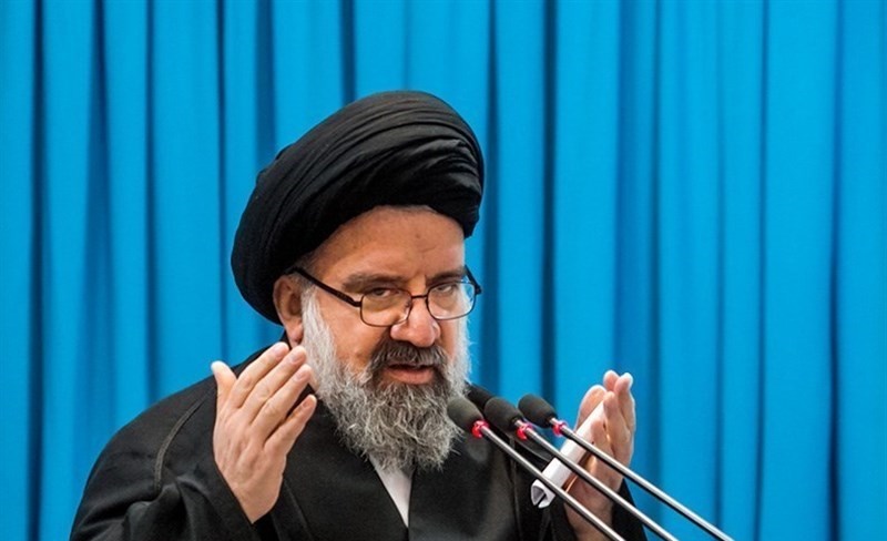 حضور مدیران انقلابی و متدین از الزامات تولید و اشتغال است/ دولت سعودی پرونده‌اش را بیش از این سیاه نکند
