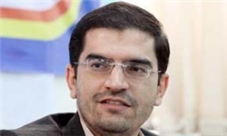 مسئولان باید در برابر اصحاب رسانه خویشتندار باشند/ رفتار آقای آخوندی مورد قضاوت افکارعمومی قرار میگیرد