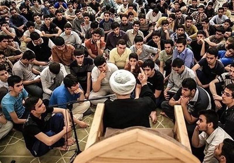 دغدغه‌ای بزرگ؛ چه کسی فرزندانمان را تربیت می‌کند؟/«داستان»، فضیلت فراموش شده تربیت ایمانی/جدیدترین رمان حسن‌بیگی برای کودک و نوجوان منتشر شد‌