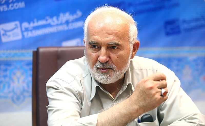 تعلل در برخورد با حقوق‌های نجومی، مدیران حرامخوار را مدعی کرد