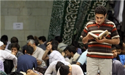 برگزاری پرشور مراسم اعتکاف در مساجد دانشگاه تهران با حضور دانشجویان ایرانی و خارجی