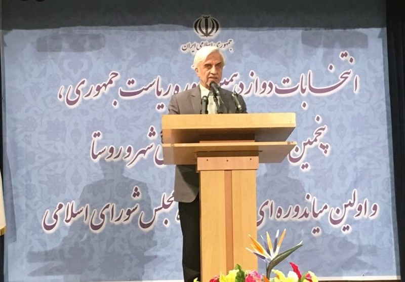 درباره حضورم با اصلاحطلبان مشورت نکردم/کاندیدای پوششی روحانی نیستم