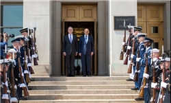 وزیر دفاع ترکیه، حمله آمریکا به سوریه را «دلگرم‌کننده» خواند