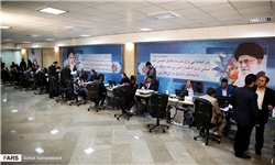 حسن روحانی در انتخابات ثبت نام کرد 