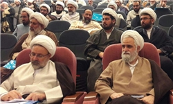 جریانی در جامعه یکی از مشکلات کشور را روحیه انقلابی می‌داند