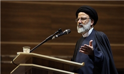 همه سلیقه‌‌های سیاسی موجود در ذیل خط امام در ستاد انتخاباتی ما حضور دارد/ وضع فعلی برای مردم قابل تحمل نیست