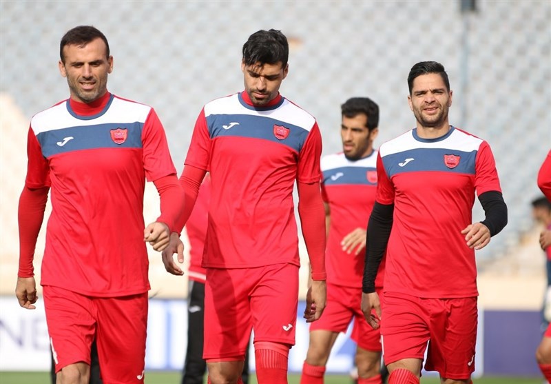  اعتصاب دوباره پرسپولیسی‌ها/ مربیان محل تمرین را ترک کردند