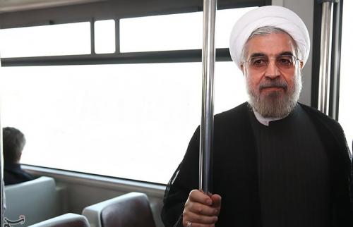 دولت،بی‌پشتوانه‌تر از همیشه/چرا دیگر هنرمندان حاضر به حمایت از رئیس جمهور مستقر نیستند؟/نگاه دولت به هنرمندان با انتخاب وزرای امنیتی لو رفت