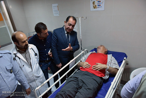 (تصاویر) مصدومان واژگونی اتوبوس آلمانیها در فارس