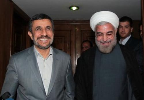  شباهت عجیب رفتار روحانی به احمدی نژاد 