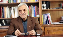 شورای عالی انقلاب فرهنگی باید متشکل از فرهیختگان و فرهنگیان برجسته باشد/ باید به سمت آموزش و پرورش مدرن حرکت کنیم