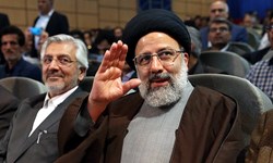 حجت الاسلام رئیسی در ستاد انتخابات کشور حضور یافت