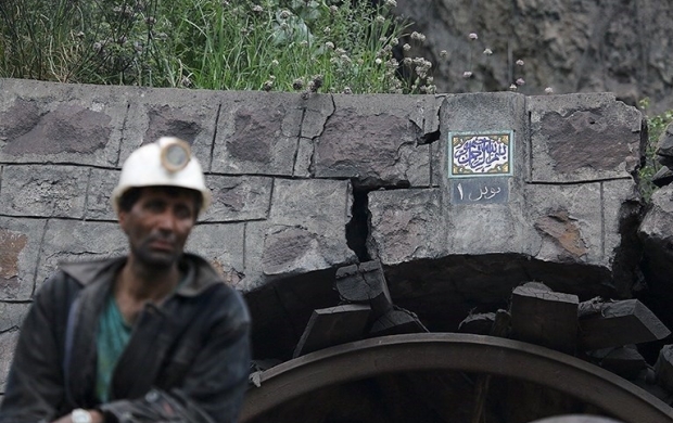 پول می‌دهند تا اعتراض کارگران معدن بخوابد