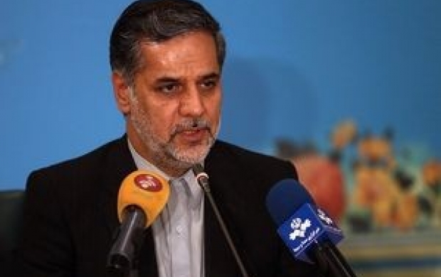 نقوی حسینی:نمایندگان در صحن مجلس حضور دارند