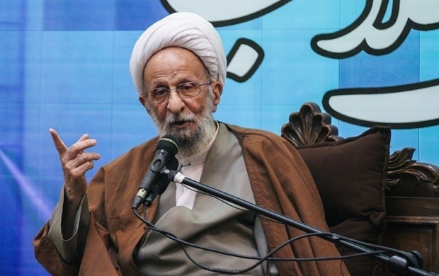 مخالفت با امر ولی مسلمین نوعی شرک است