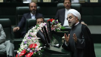  سوال از رئیس جمهور، تابویی که در زمان احمدی نژاد شکست و قرار است در دولت روحانی تکرار شود/ طرحی با یک سابقه در 38 سال قانونگذاری 