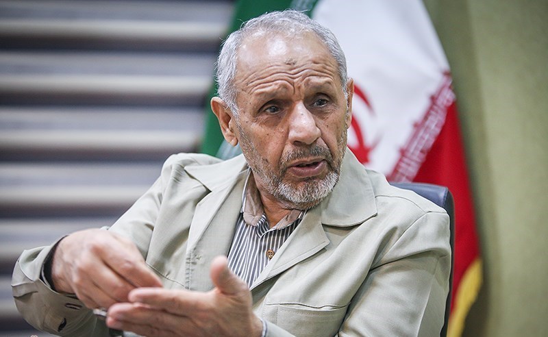  مهذب: یک چمدان مدرک علیه بنی‌صدر به شهید آیت دادم/ ملاقات‌های خصوصی رجوی و بنی‌صدر/ تفرعن و غرور در شخصیت بنی‌صدر آشکار بود/ بنی‌صدر کاری نداشت تشریفاتش چقدر هزینه دارد