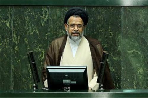 یک موضوع، یک وزیر اما 2 جناح با 2 سوال متفاوت 