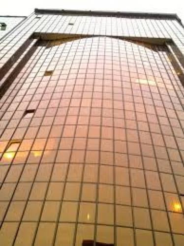  مجروح شدن ۱۵ آتش نشان هنگام اطفا آتش برج آناهیتا