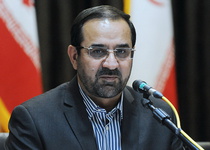 برخی حرف‌ها نخ‌نما شده است