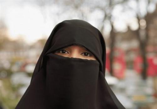 آلمان خواستار ممنوعیت حجاب کامل چهره شد
