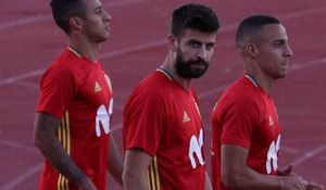 تهدید مردم مادرید به حضور پیکه در تیم ملی