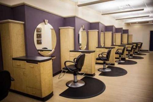 تعطیلی بیش از ۲۵۰ آرایشگاه زنانه
